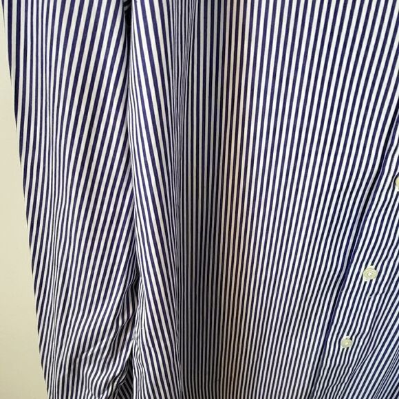 Ralph Lauren Men's Striped Button Down Shirt - Picture 4 of 6